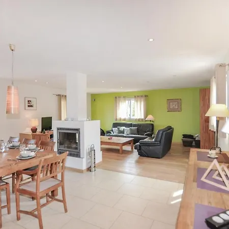 Holiday home Awesome In With Kitchen
