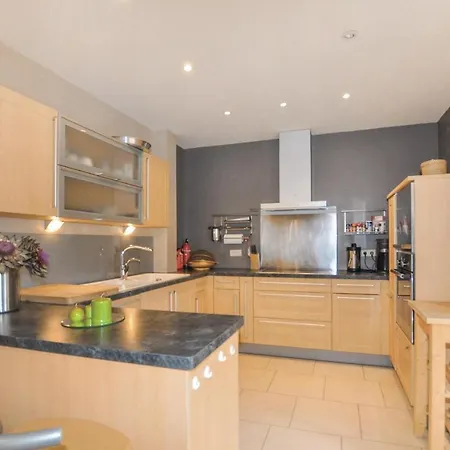 Awesome In With Kitchen *